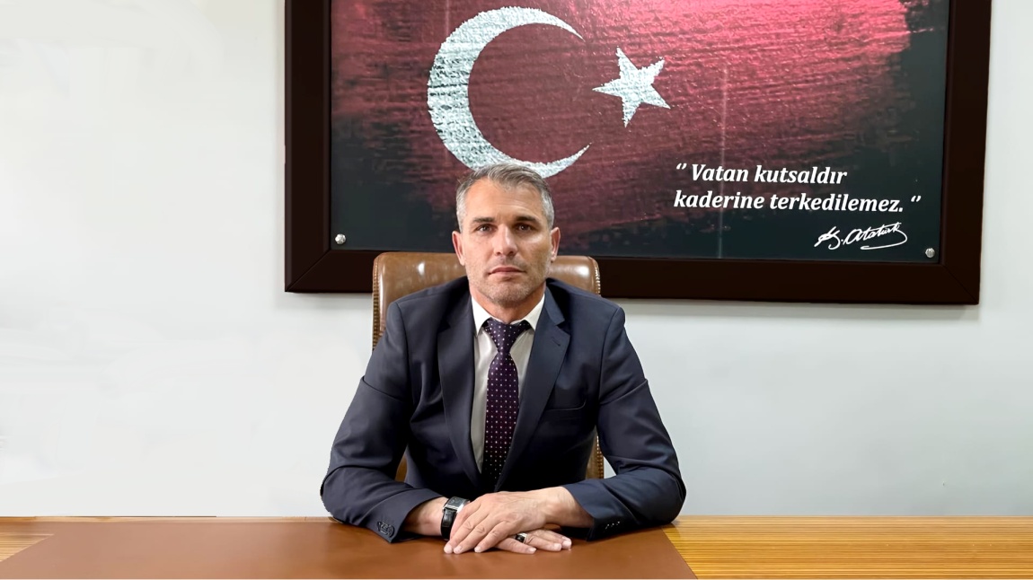 Ertuğrul GÜL - Müdür